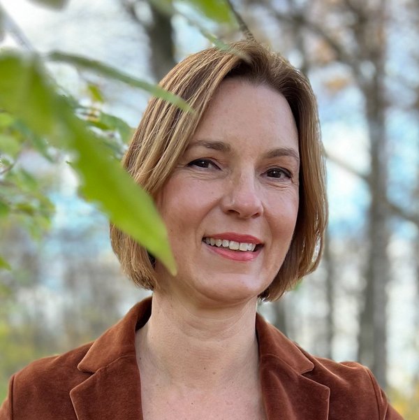 Carolin Versteeg